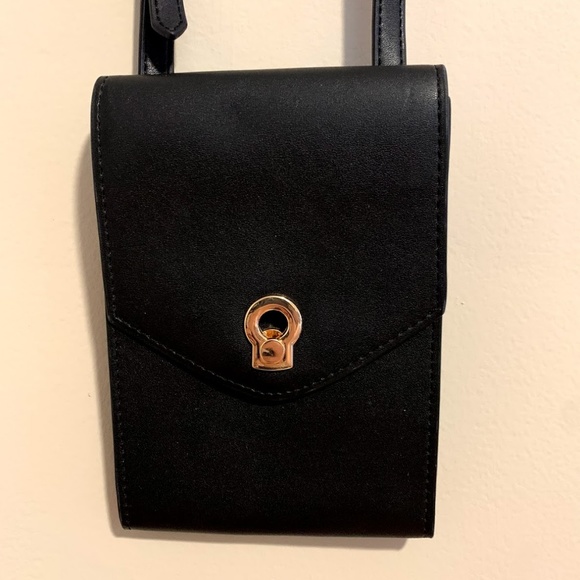 a new day Handbags - NWOT A New Day Black Kiss Lock Crossbody Purse